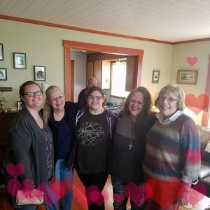 Meet your Posher, Sandra